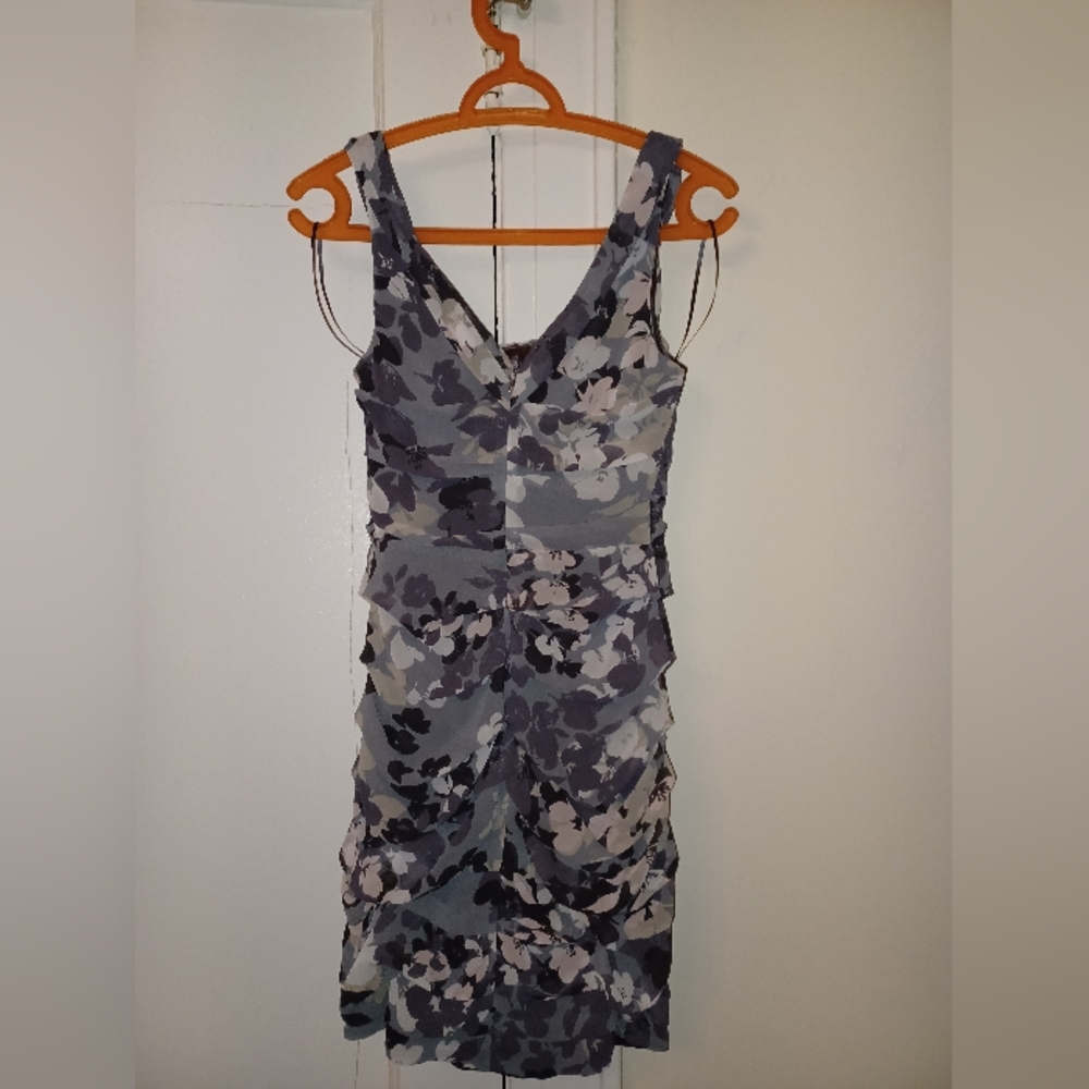 EXPRESS FLORAL DRESS - Picture 3 of 5